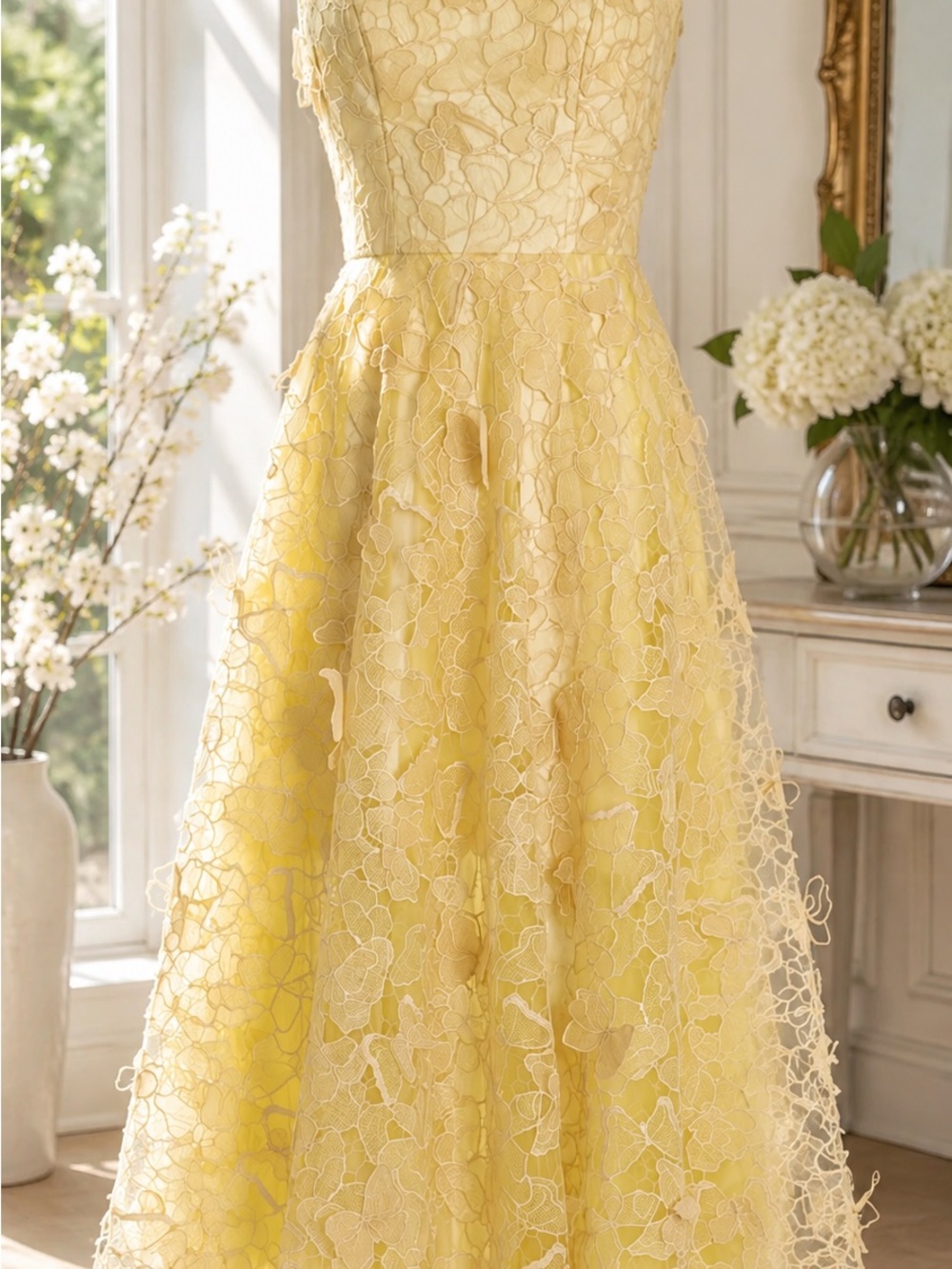 Dress the Population Kailyn Butterfly Floral Lace Midi Dress - Picture 4 of 8